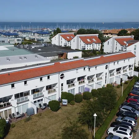 Yachthafenresidenz-wohnung-5203-812 * Kuehlungsborn