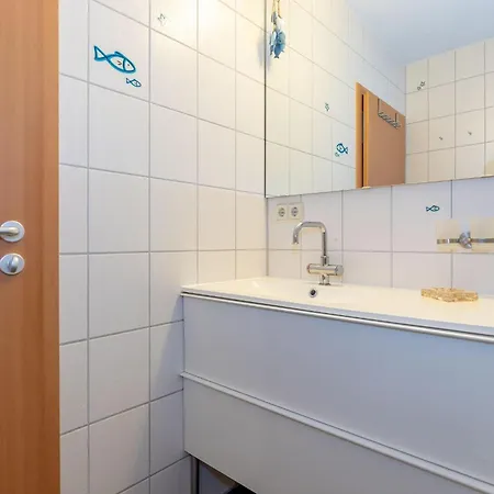 Appartement Yachthafenresidenz-wohnung-5203-812 *